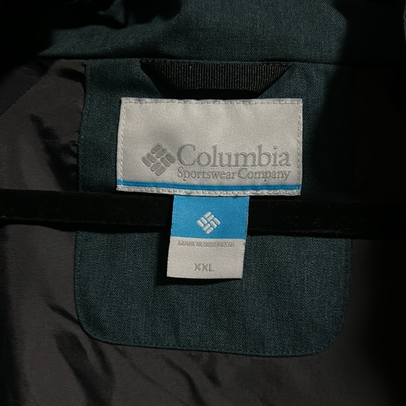 Dark blue Colombia windbreaker jacket with hood - Picture 3 of 4